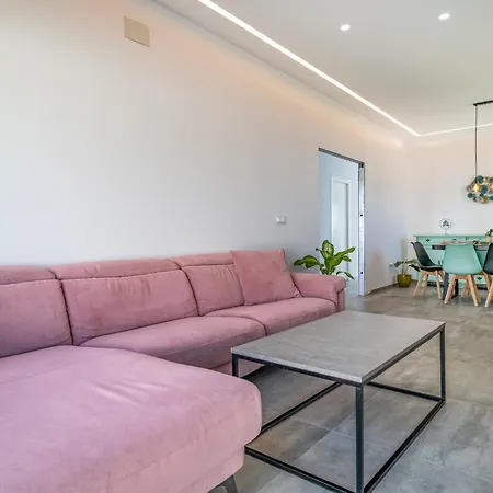 3 Bedroom Awesome In Chiclana De La Fronter * Chiclana de la Frontera
