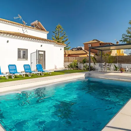 3 Bedroom Awesome In Chiclana De La Fronter Holiday home Chiclana de la Frontera