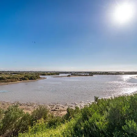 Holiday home 3 Bedroom Awesome In Chiclana De La Fronter