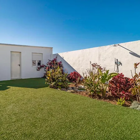 3 Bedroom Awesome In Chiclana De La Fronter Holiday home *